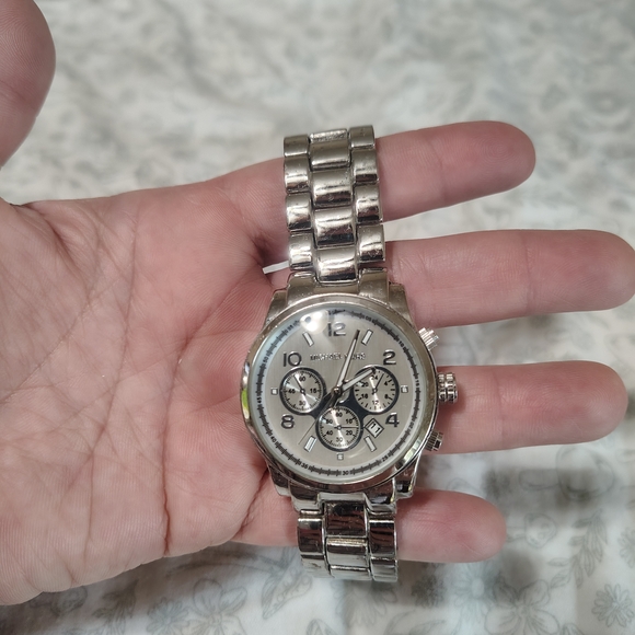 Michael Kors Silver Chronograph Watch - Picture 2 of 5